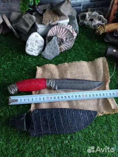 Нож из дамасской стали с никелем z