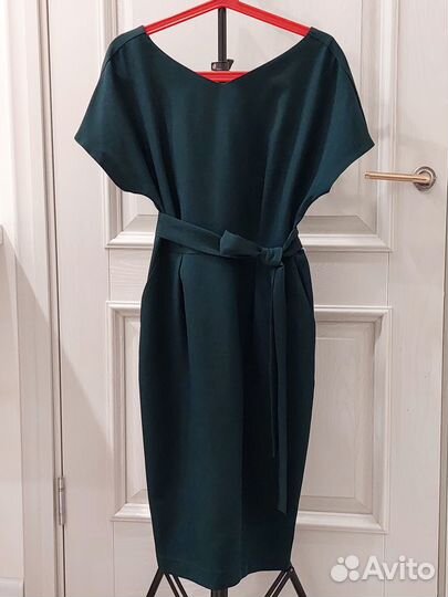 Платье офисное