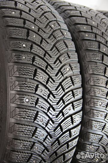 Michelin X-Ice North XIN2 215/55 R17 98T