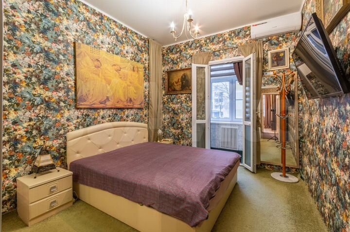 Комната 18 м² в 3-к., 2/4 эт.