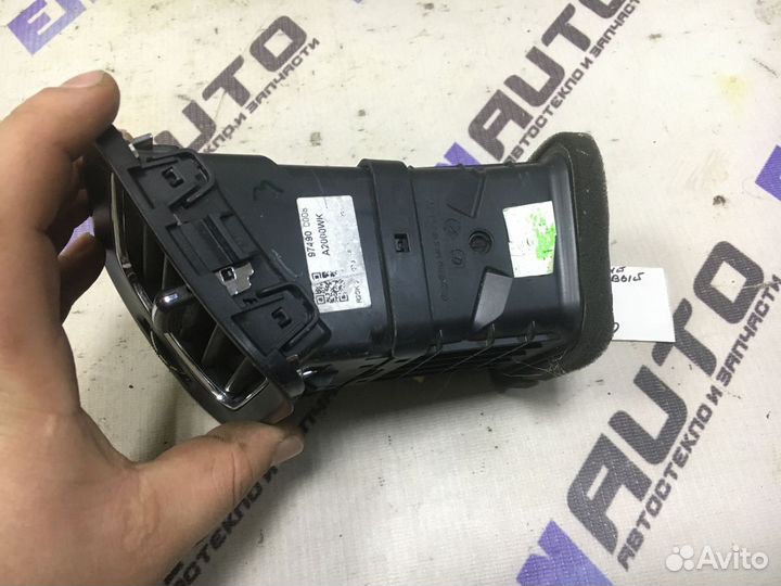 Дефлектор воздушный правый Киа Сид