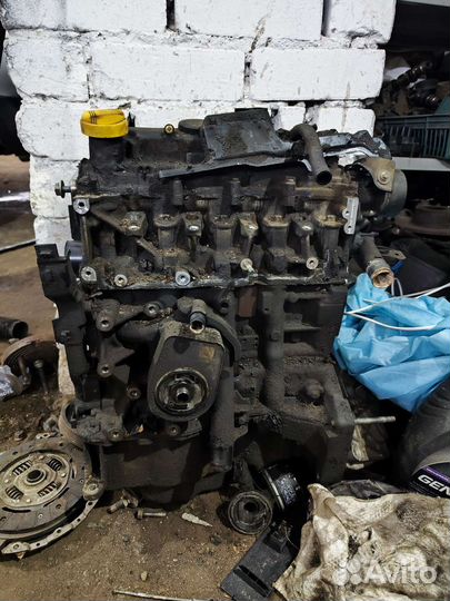 Двигатель k9k 734