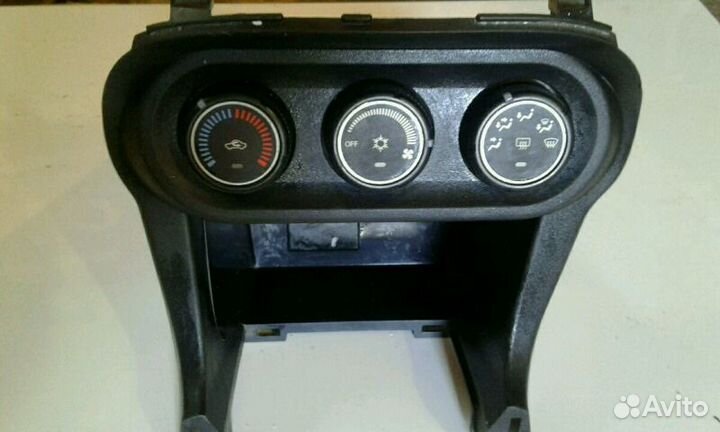 Регулятор отопителя в сборе lancer 10