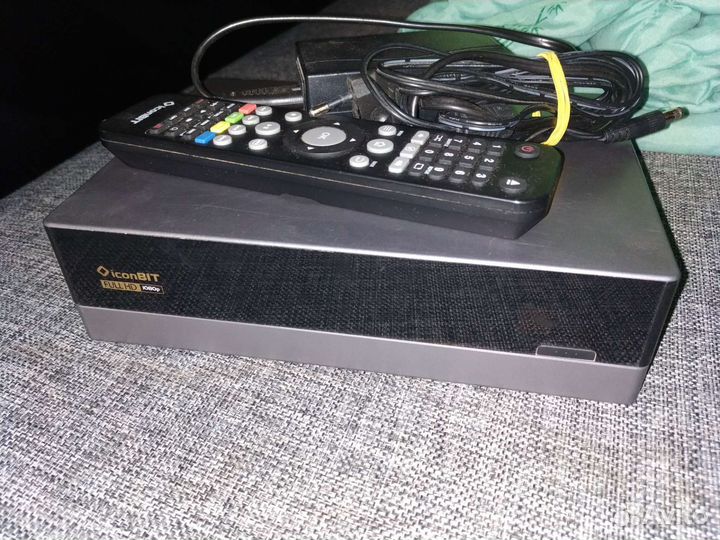 Медиа плеер Iconbit xds100gl