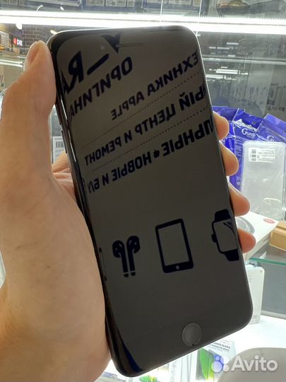 iPhone 8 Plus, 256 ГБ