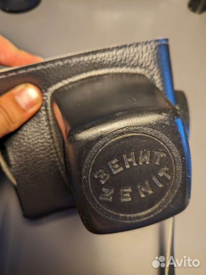 Плёночный фотоаппарат Zenit ET