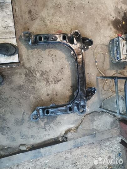 Запчасти audi 80