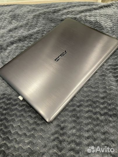 Ноутбук asus k551ln