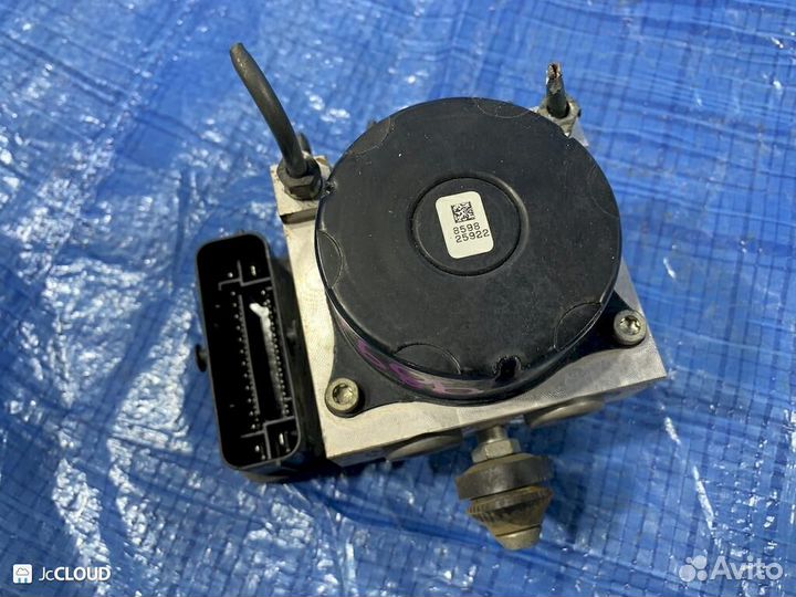 Блок abs на nissan note E12 HR12DE