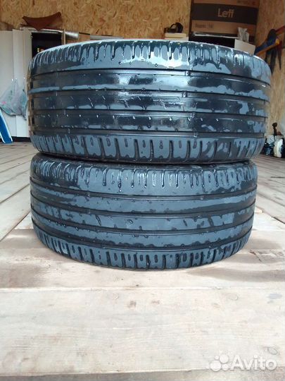 Kumho 975 235/45 R18