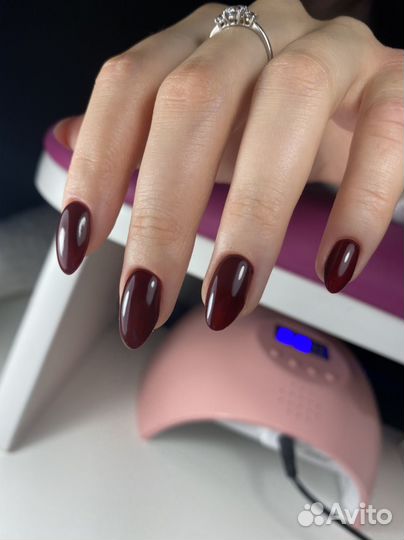 Маникюр наращивание ногтей педикюр