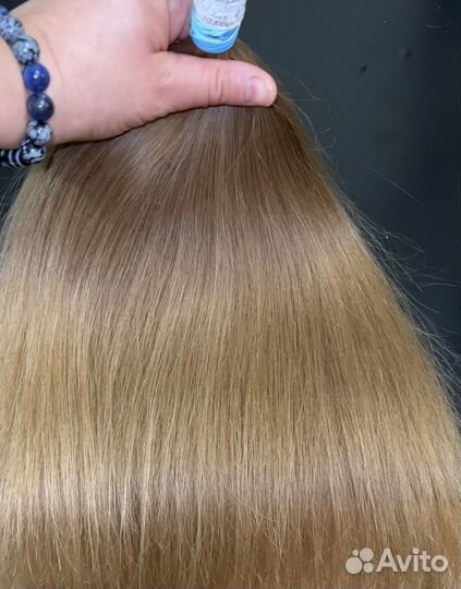 Детские русые волосы