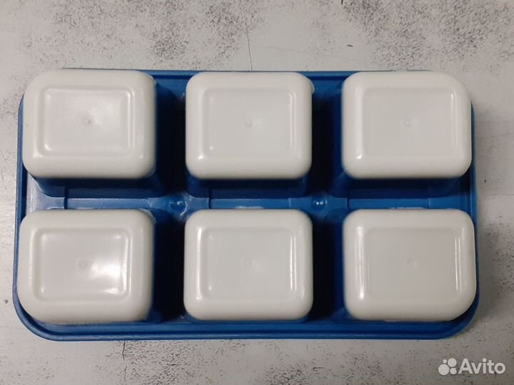 Мини контейнер для льда