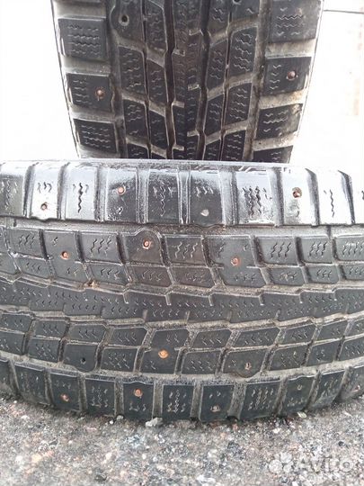 Dunlop SP Winter Ice 01 185/65 R15 88T