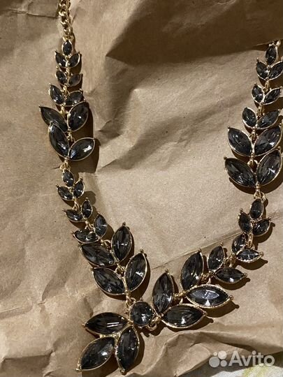 Колье ожерелье бижутерия