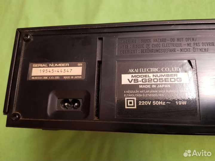 Видеомагнитофон Akai, Toshiba