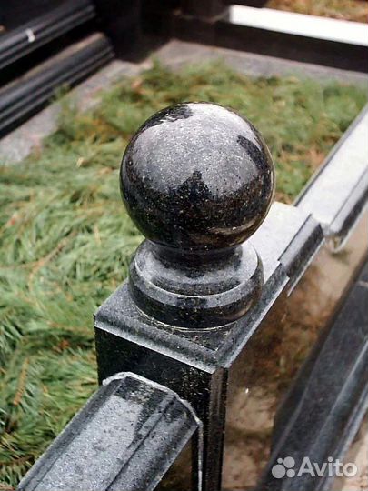 Гранитные шары