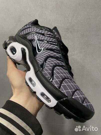 Кроссовки Nike Air Max TN Plus