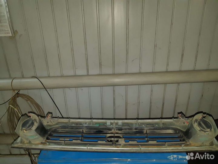 Решетка радиатора