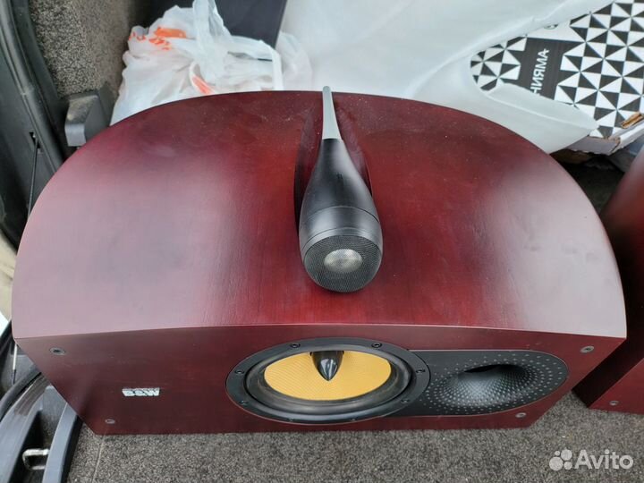 Bowers wilkins центральный канал красный