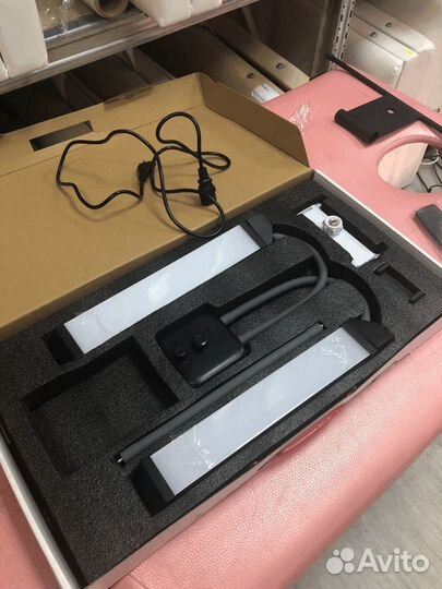 Кольцевая лампа со штативом