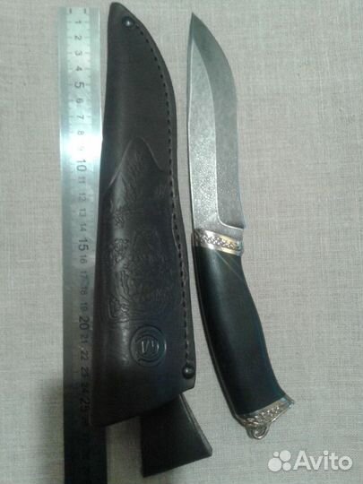 Туристический нож 