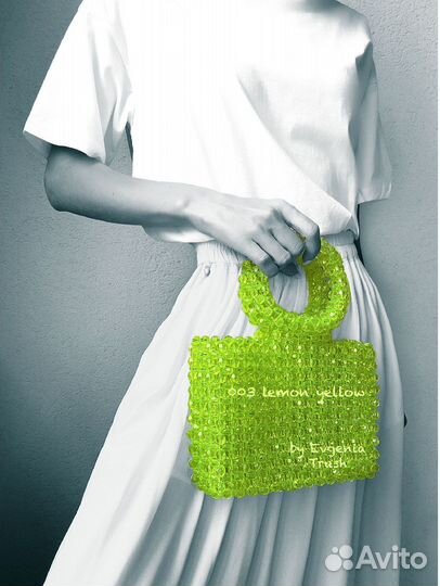 Сумка из бусин с круглыми ручками прокат/продажа