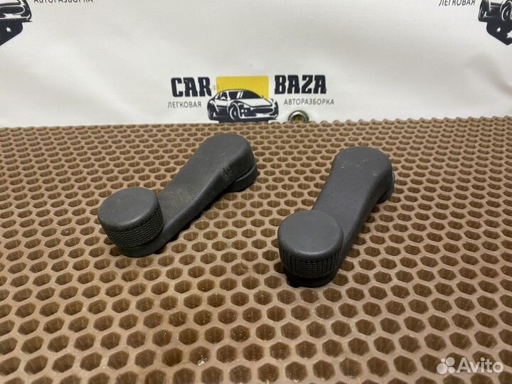 Ручка стеклоподъемника