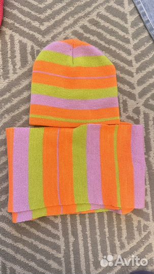 Комплект шапка и шарф новый