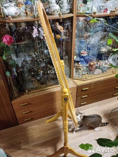 Зеркало напольное