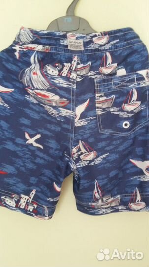 Шорты плавательные GAP 6-7лет