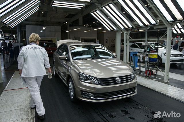 Оператор производства Volkswagen в Словакию