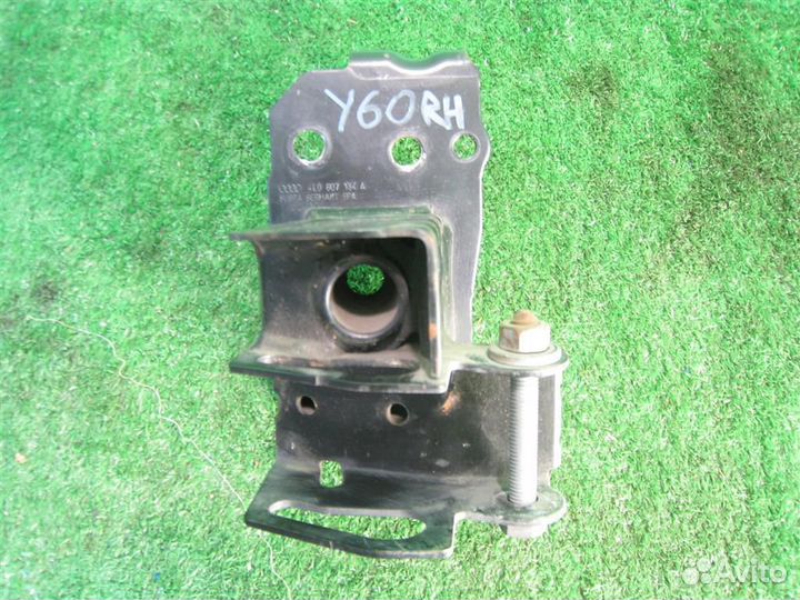 Кронштейн усилителя бампера Audi Q7 (4LB) 2008