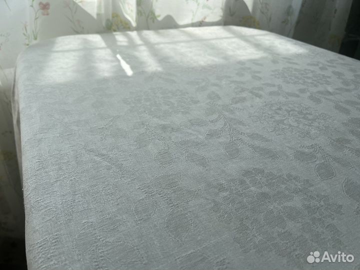 Zara Home жаккардовая скатерть с цветочным узором