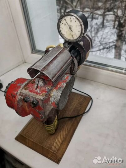 Инсталляция в стиле постапокалипсис