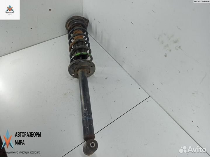 Стойка передняя Audi A4 B5 1997