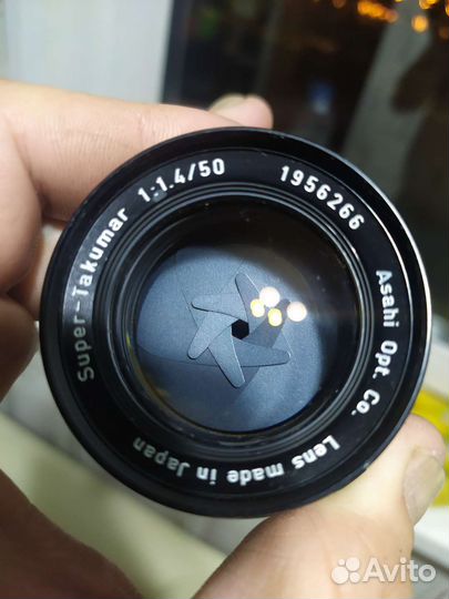 Объектив Super Takumar 50mm 1.4 резьба М42. Отличн
