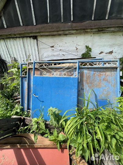 Железные ворота