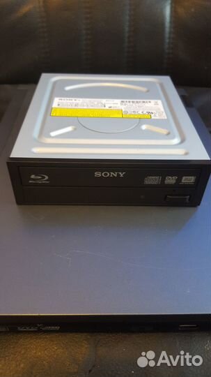Пишущий Blu-ray привод Sony BWU-500S