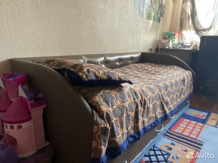 Две детские кровати б/у