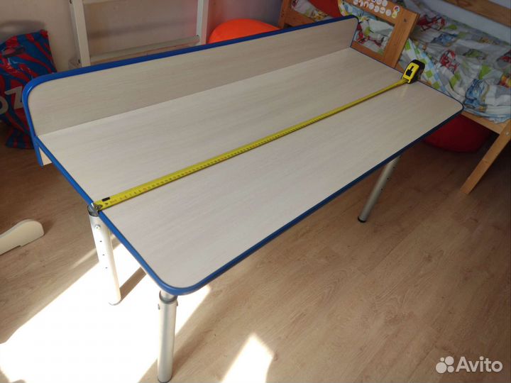 Детский стол