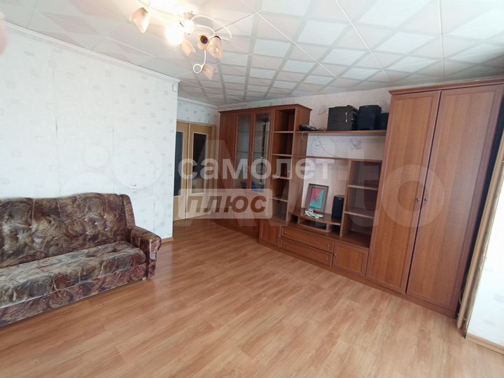 2-к. квартира, 59 м², 9/10 эт.