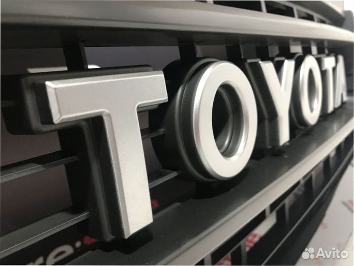 Решетка радиатора Toyota Tundra с 2013 U484