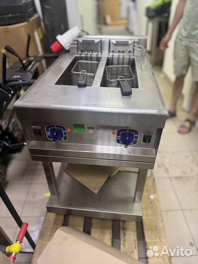 Фритюрница электрическая эфк-90/2П (900590980)