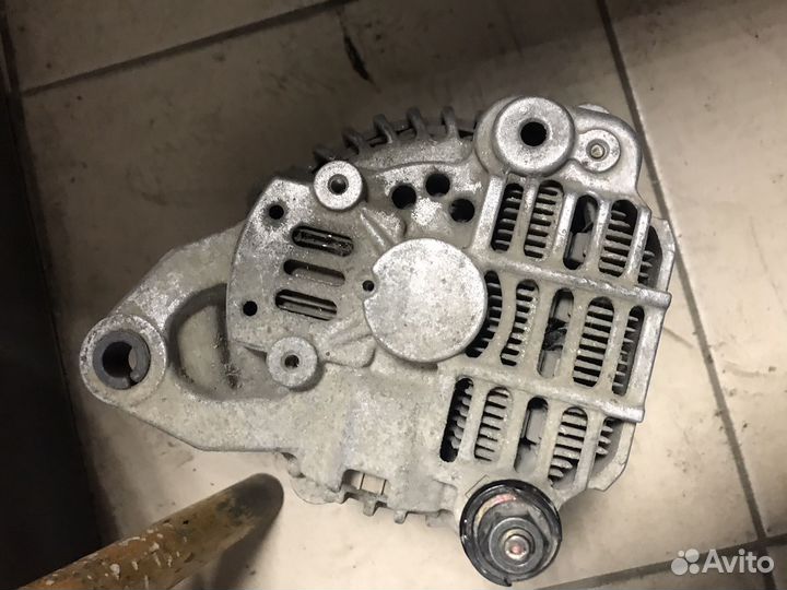 Генератор на мицубиси каризма