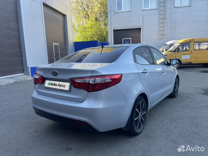 Kia Rio 1.6 МТ, 2012, 217 000 км