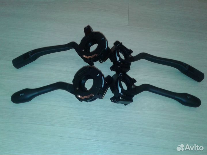 Под рулевые переключатели Transporter T4