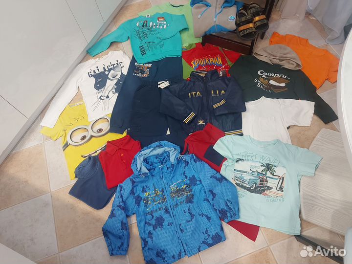 Одежда на мальчика пакетом 4-5 лет