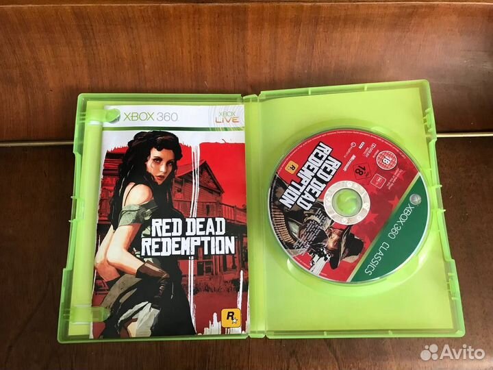 Read dead redemption и gears tactics на xbox