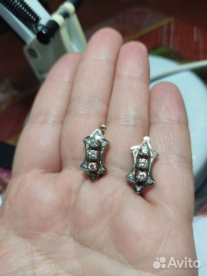 Золотые серьги 750 СССР с бриллиантами